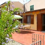 Casa Gialla * Patti